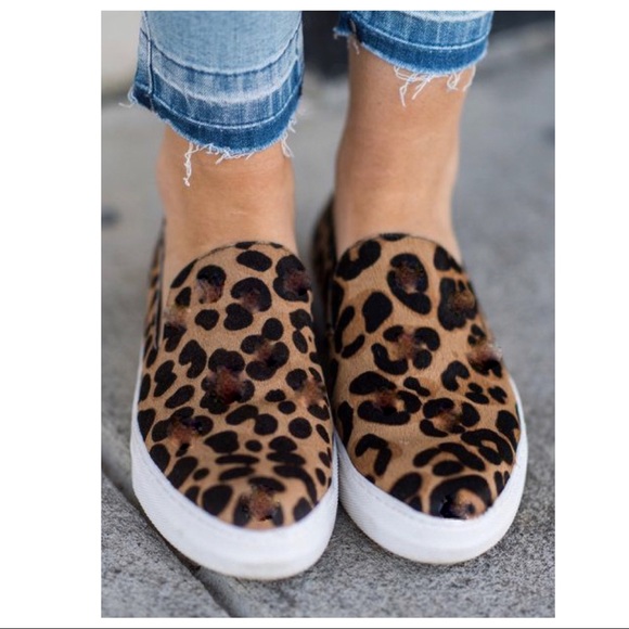 Shoes - ✨LAST PAIR✨Leopard Print Slip on Sneakers